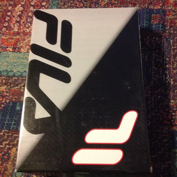 FILA VULC 13 White with Black Details Mid Sneakers - 11.5 - New in Box - Picture 9 of 9